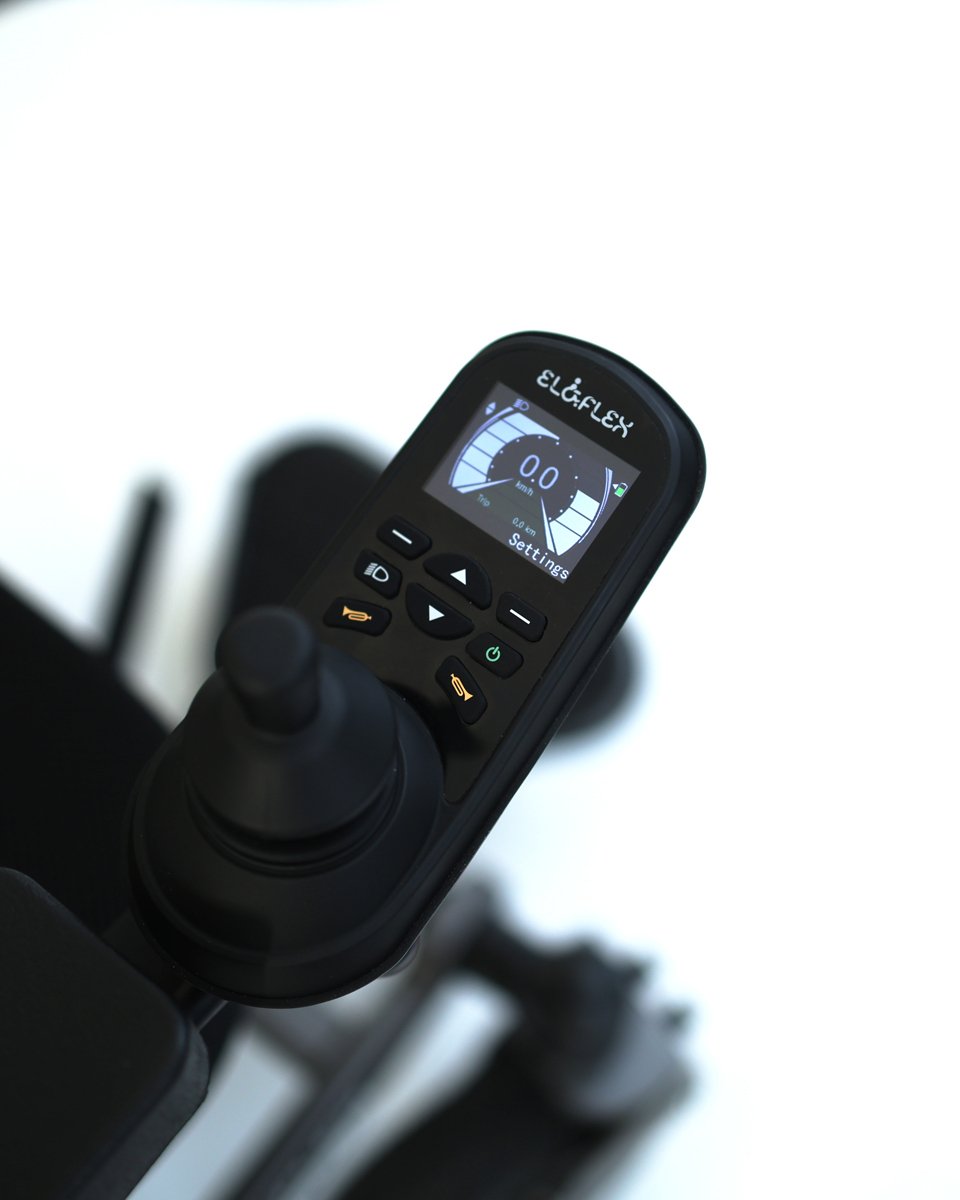 Joystick og kontrollpanel på Eloflex H2 elektrisk rullestol